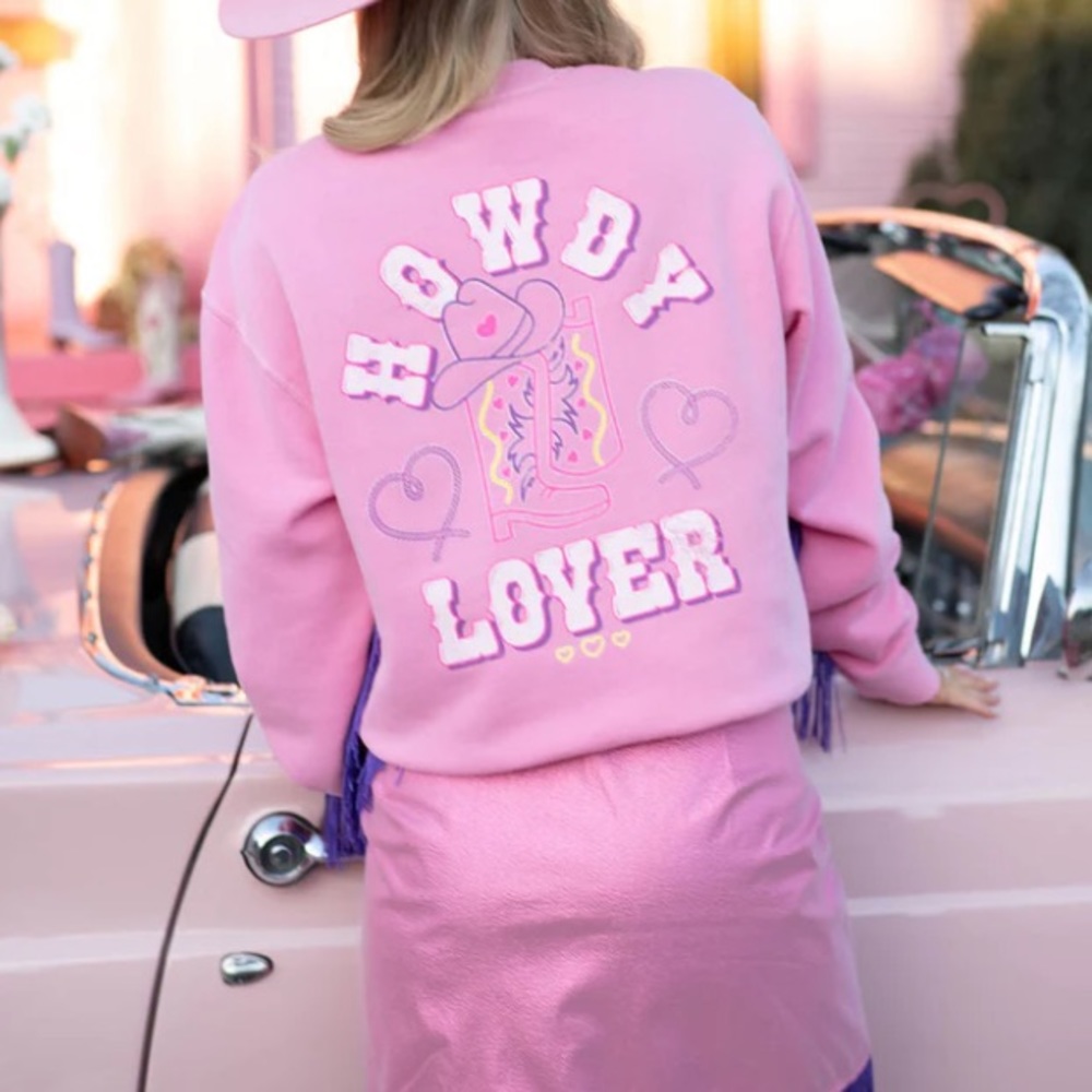 Living Fully Howdy Lover crewneck size Large! I ordered 2 sizes and kept the XL